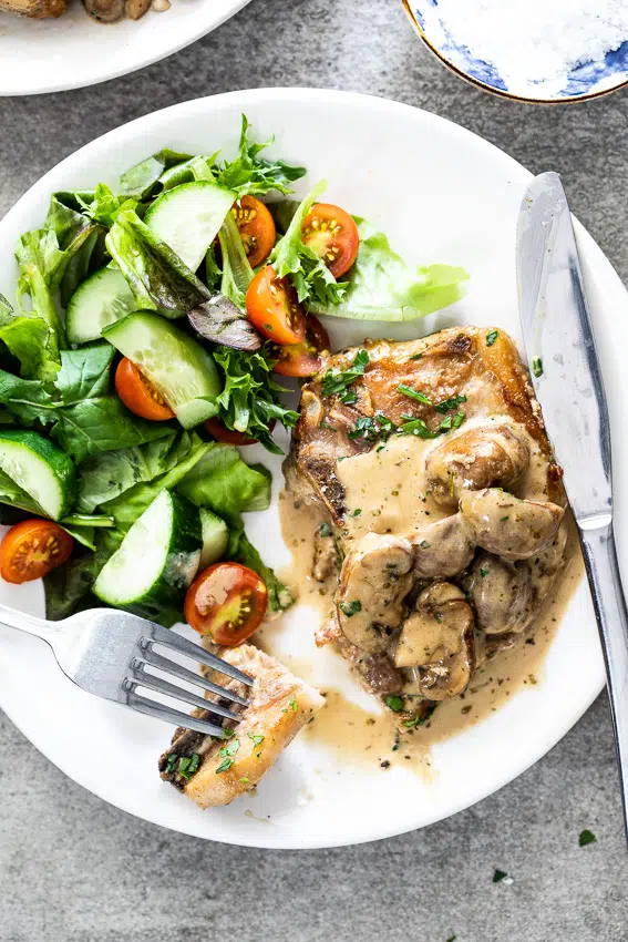 Creamy mushroom pork chops