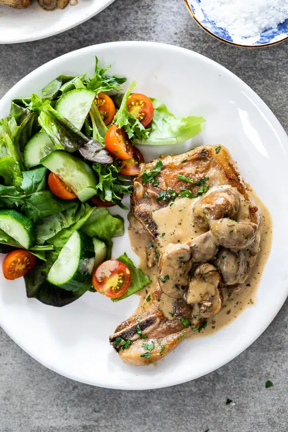 Creamy mushroom pork chops