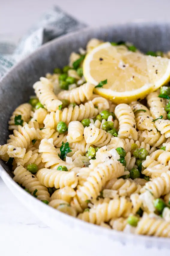Spring pea lemon pasta
