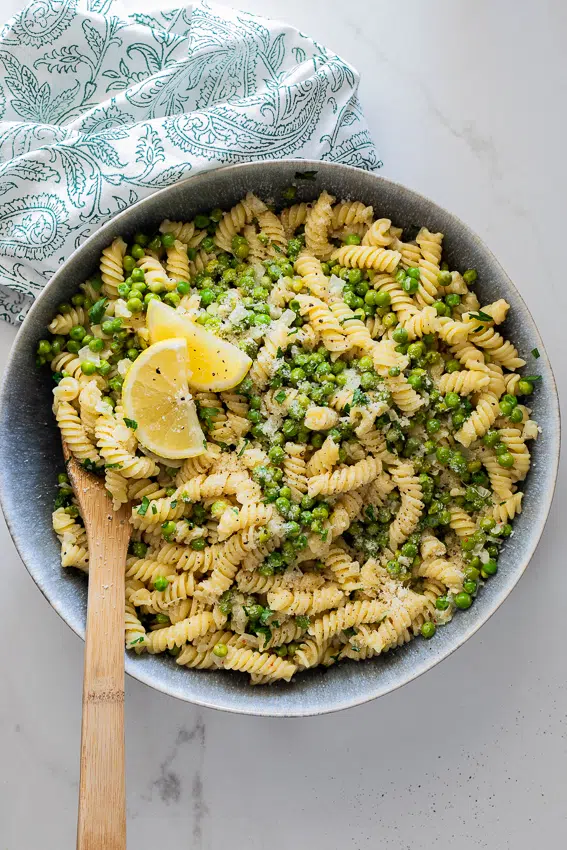 Spring pea lemon pasta