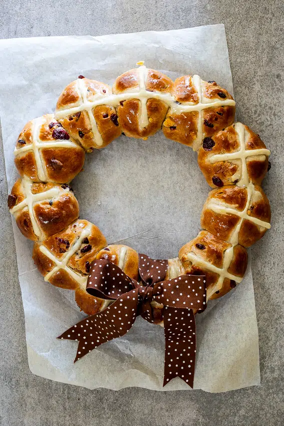 White chocolate cranberry hot cross bun wreath
