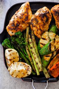 30-minute easy grilled chicken and vegetables
