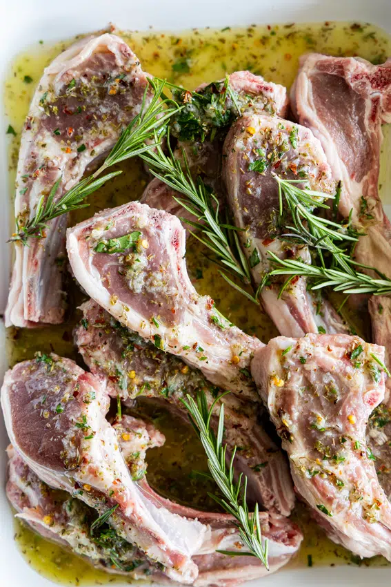 Marinated lamb chops with lemon, garlic and herbs.