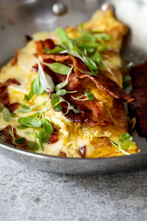 Brie and bacon omelette