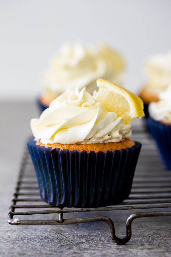 Lemon cupcakes