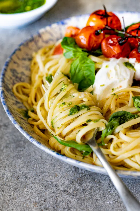 Roasted tomato pesto pasta.