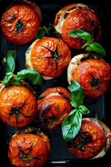 Roasted Caprese tomatoes (4)