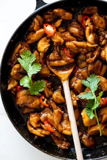 Easy sticky ginger chicken