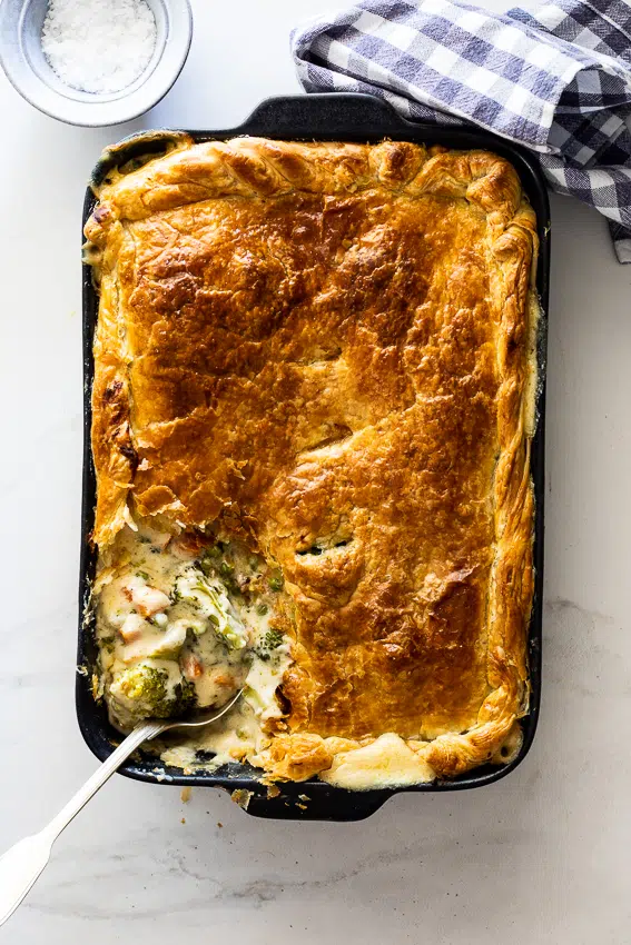 Creamy vegetable pot pie
