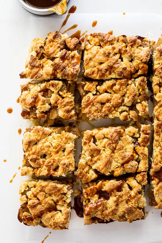Apple crumble bars.