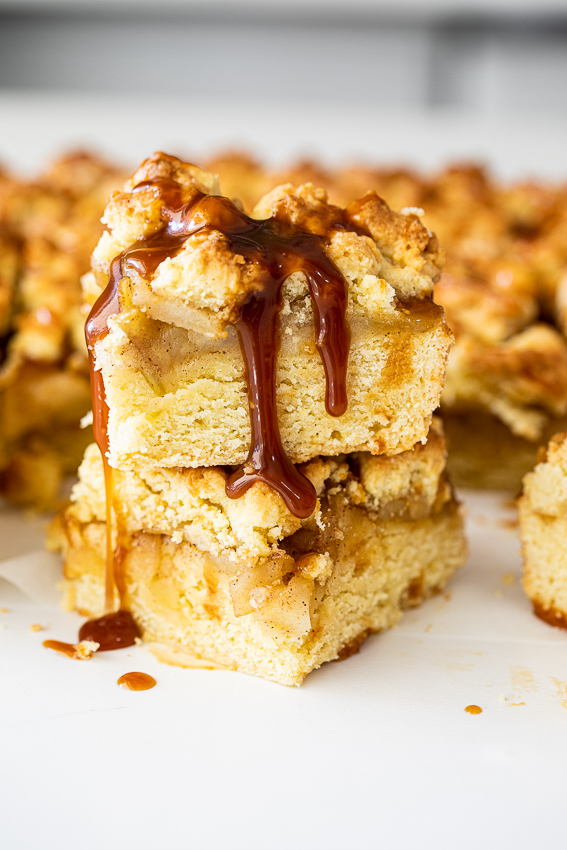 Apple crumble bars with salted caramel