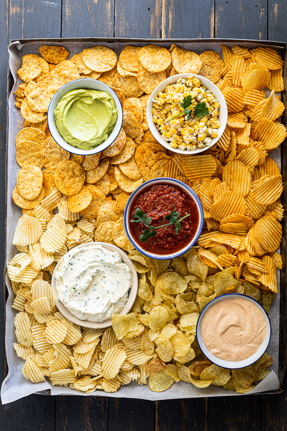 Chips and dip platter