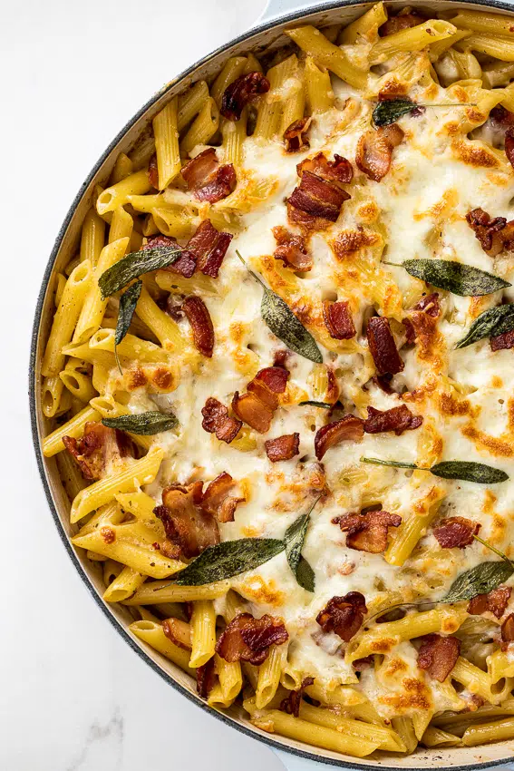 Creamy bacon pasta bake