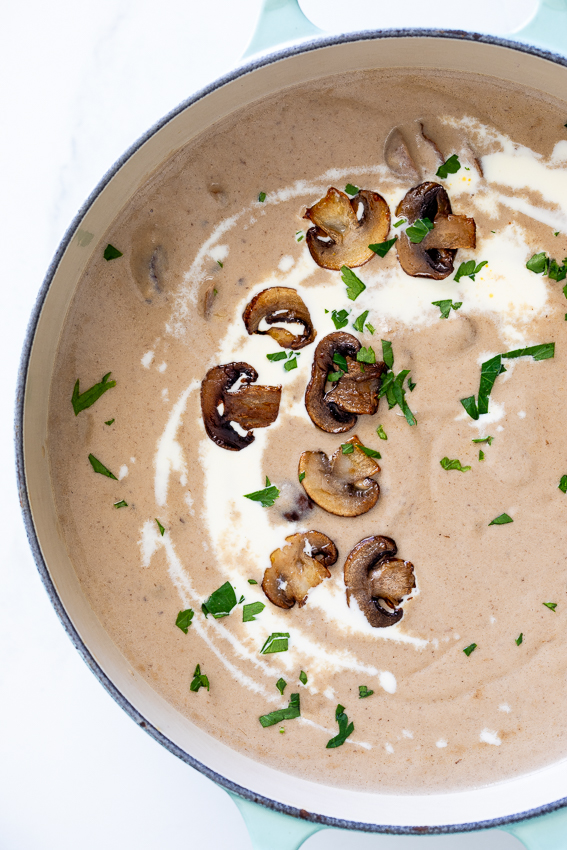 Creamy mushroom soup 