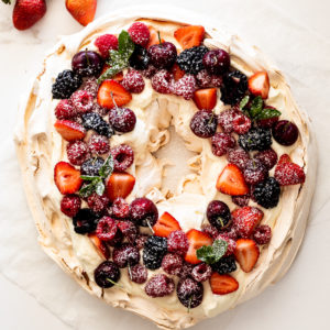 Pavlova Christmas Wreath