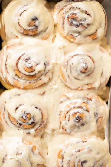 Cinnamon rolls with chai icing