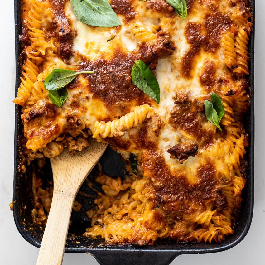 Stuffed Pasta Shells Bolognese - DIVERSE DINNERS