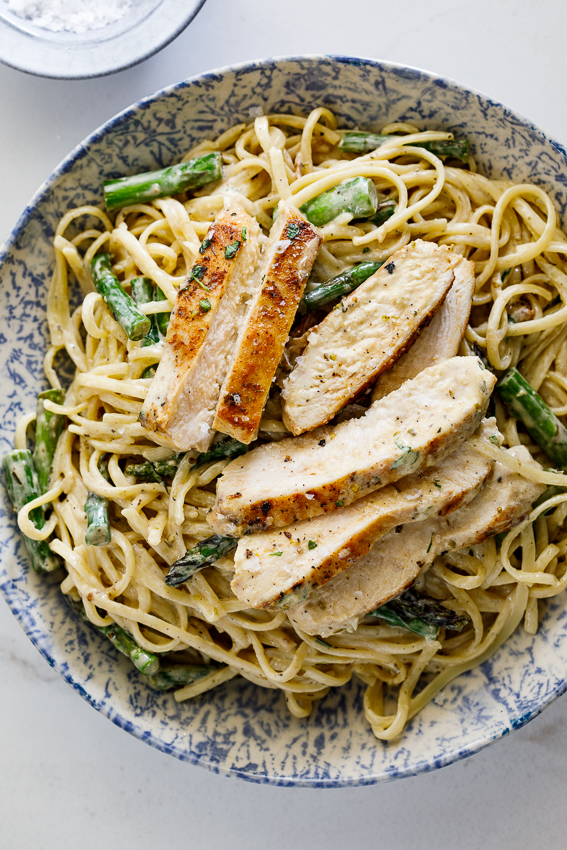 Creamy Lemon Chicken Asparagus Pasta - Simply Delicious