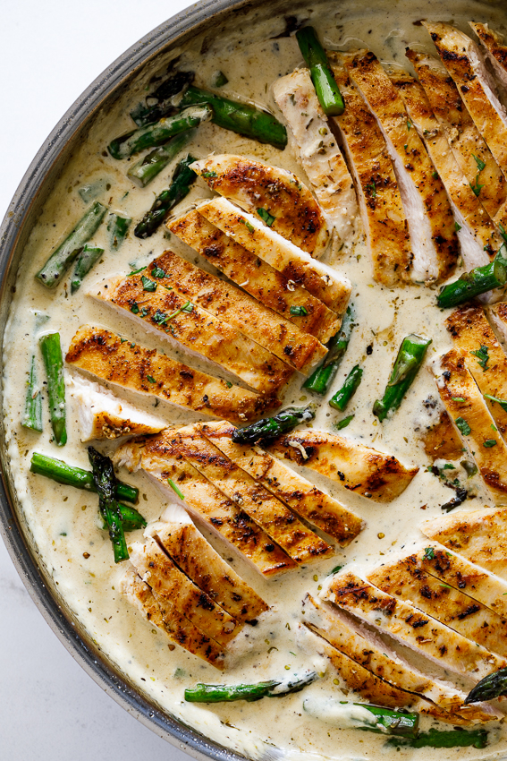 Juicy chicken and asparagus in creamy lemon sauce.