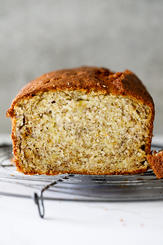 Classic banana bread - Simply Delicious