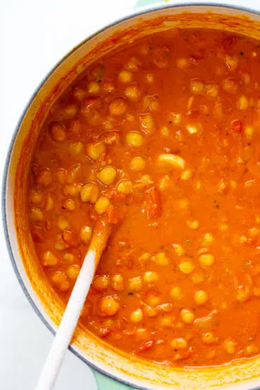 Creamy tomato chickpea curry.