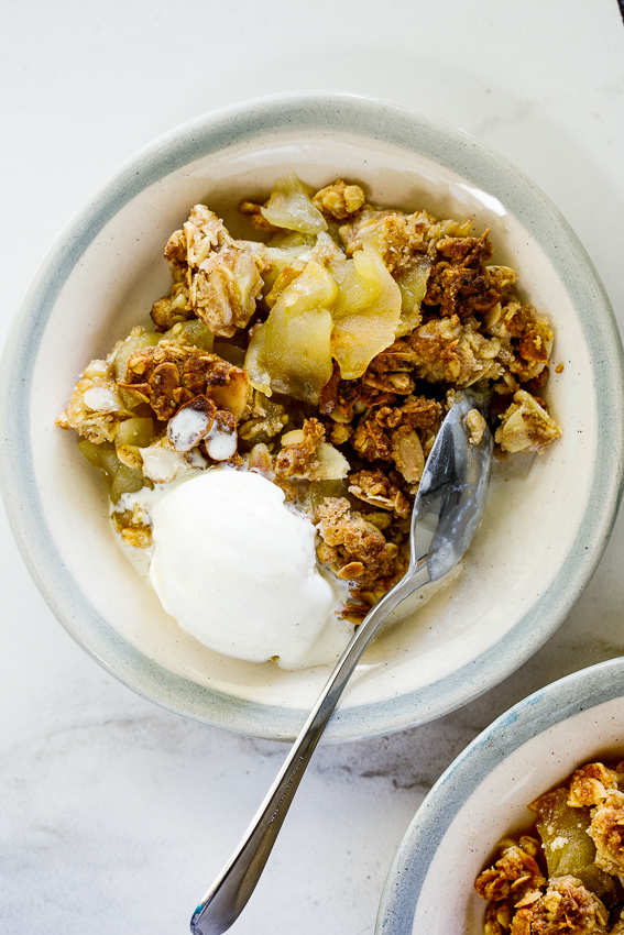 Easy almond apple crumble.