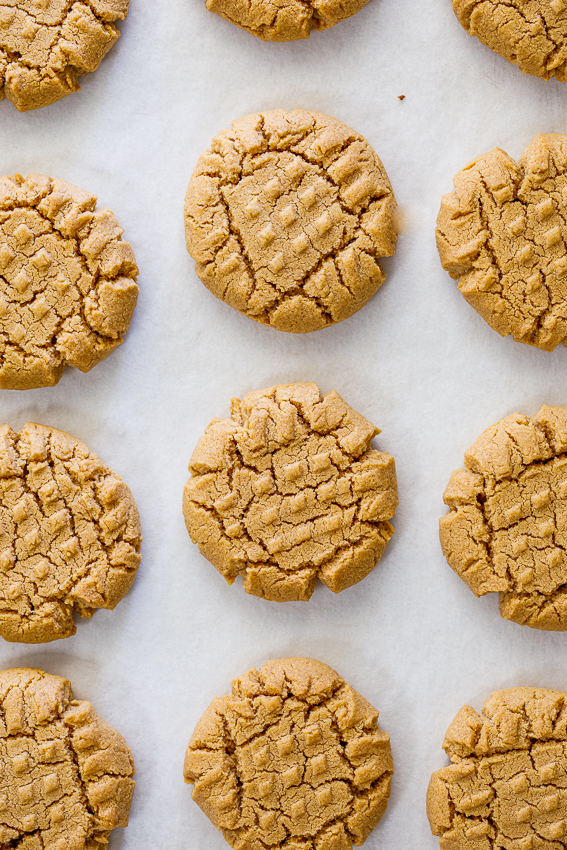 Easy peanut butter cookies