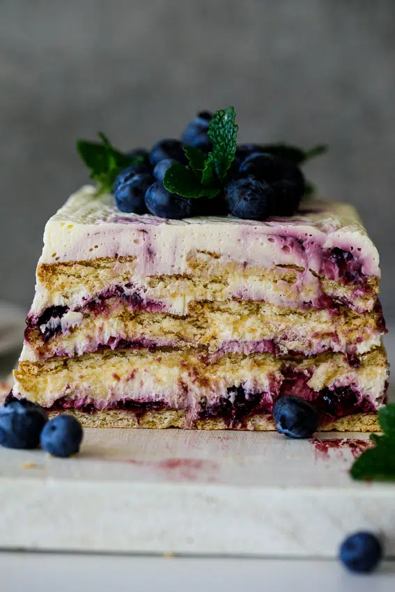 Easy blueberry lemon icebox cake