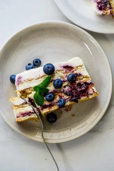 Easy blueberry lemon icebox cake with fresh blueberries.