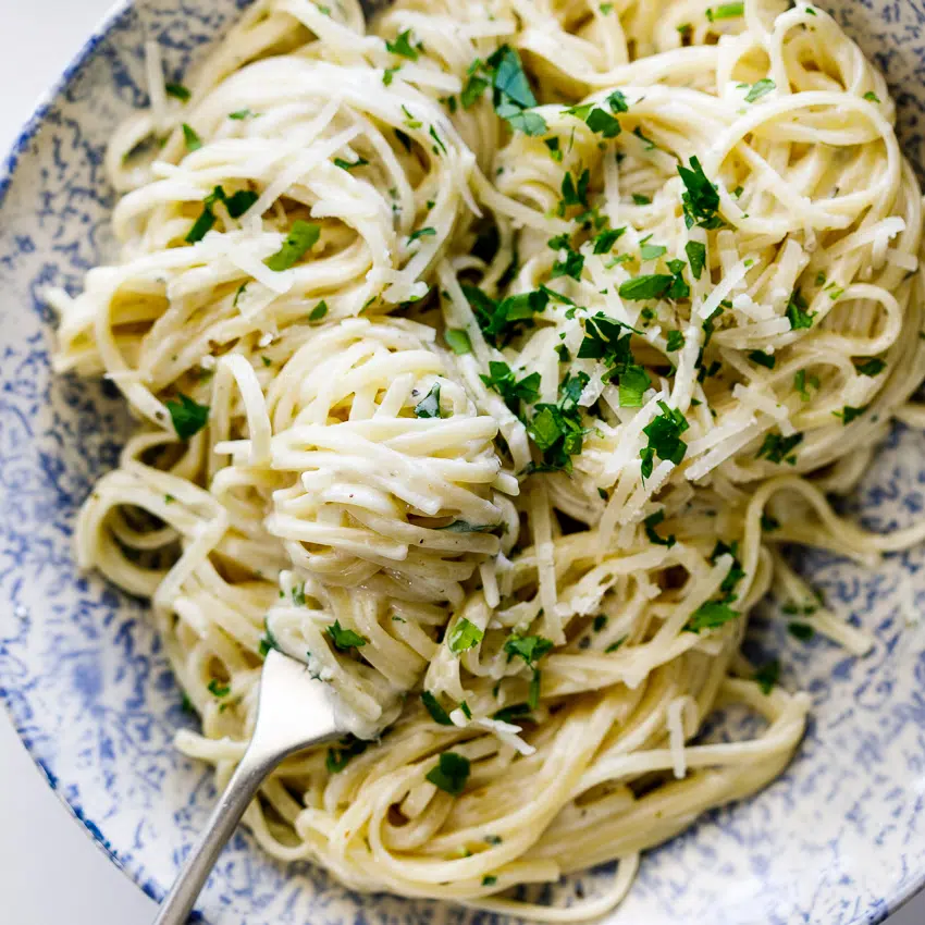 Easy creamy parmesan lemon pasta