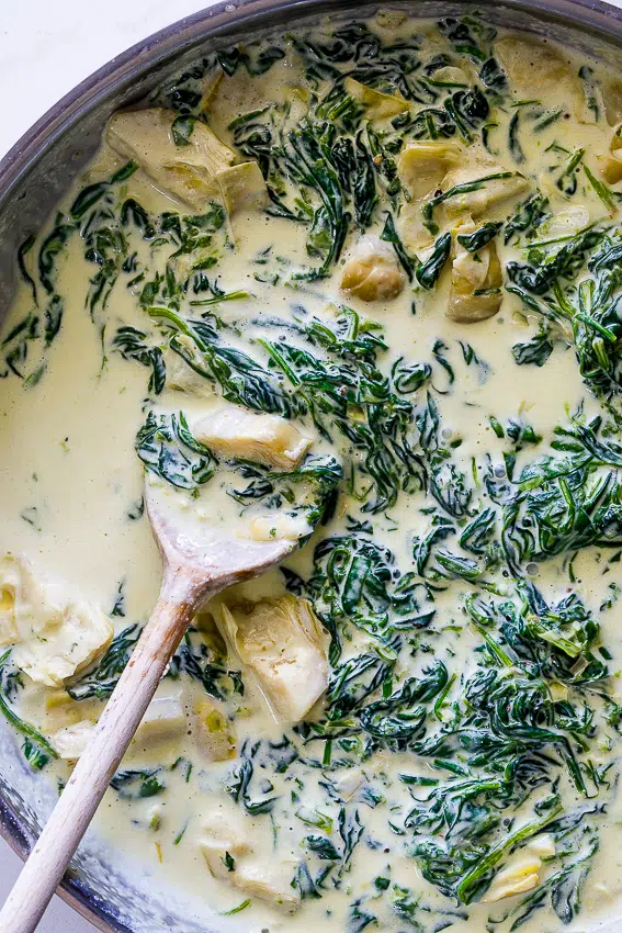 Creamy spinach artichoke sauce