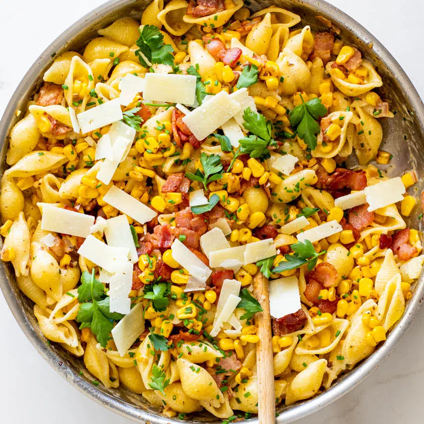 Creamy bacon corn pasta