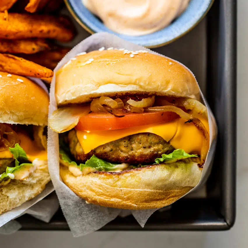 Easy turkey burgers with spicy mayo