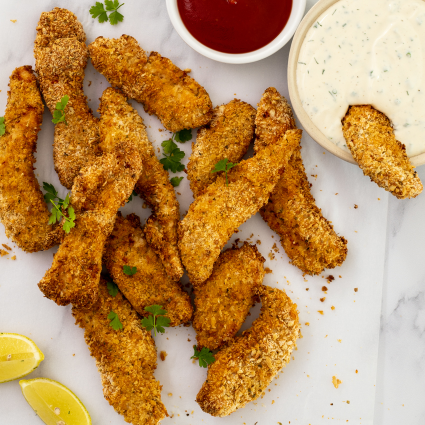 These chicken fingers made in the Airfryer are guaranteed to impress even t...