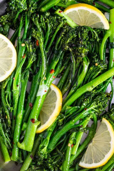 10-minute lemon garlic sautéed broccolini