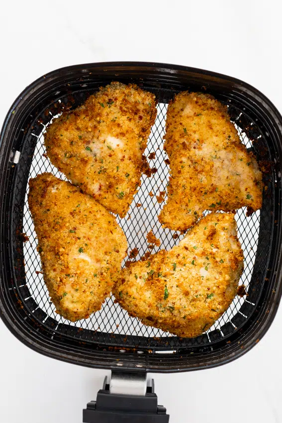 Chicken breasts crusted with bacon breadcrumbs cooked in an Airfryer.