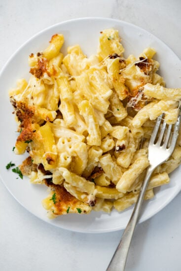 Creamy, cheesy mac and cheese with crispy thyme breadcrumb topping.
