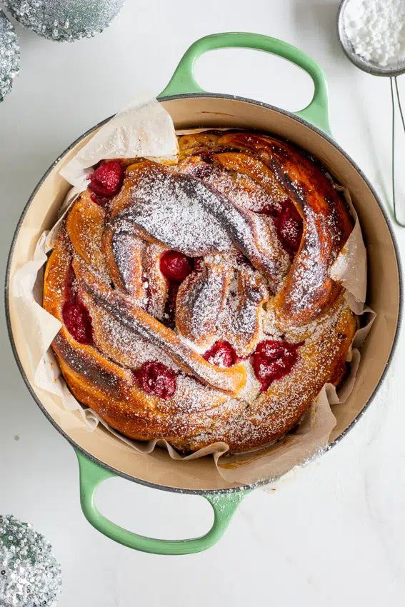 Raspberry bread braid