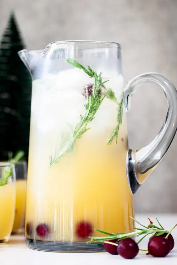 Easy Apple Ginger Wine Spritzer