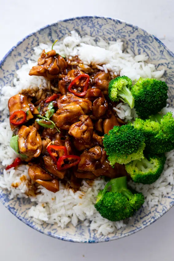 Easy sticky garlic chicken