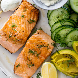 Easy Pan Seared Salmon with Dill Yogurt Sauce