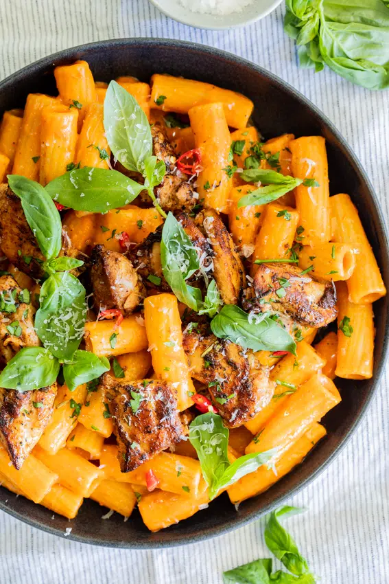 Creamy peri-peri chicken pasta