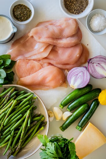 Ingredients for creamy lemon chicken pasta primavera