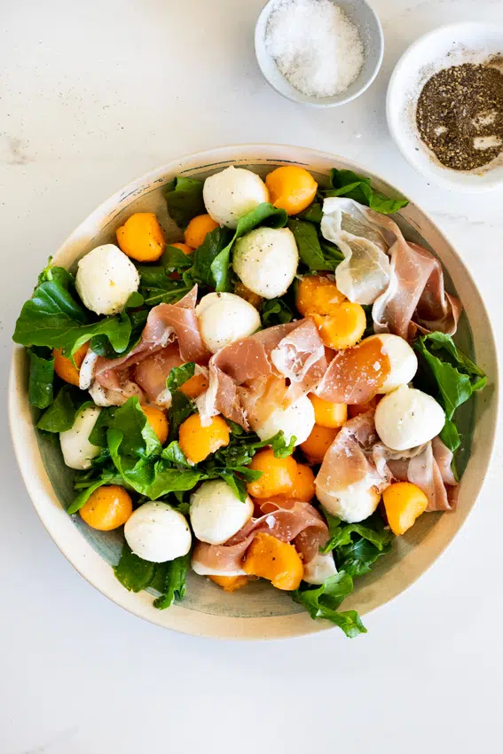 Quick and Easy Prosciutto Melon Salad with Mozzarella