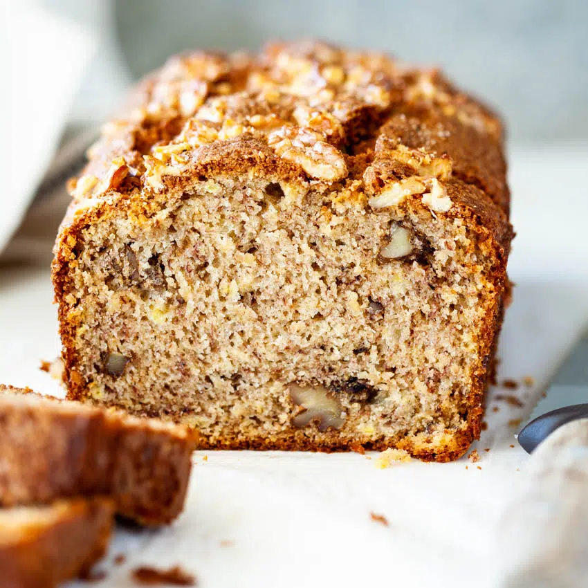 Banana nut bread