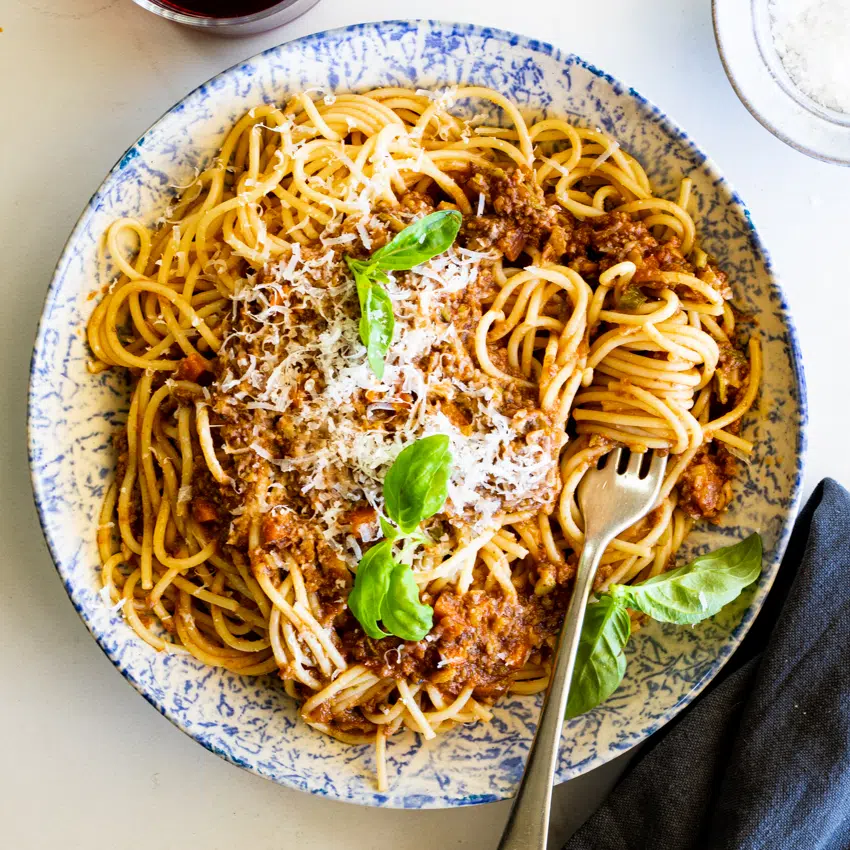 Easy Vegetarian Bolognese Sauce