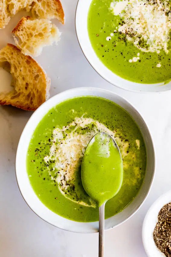 Easy Creamy Zucchini Soup