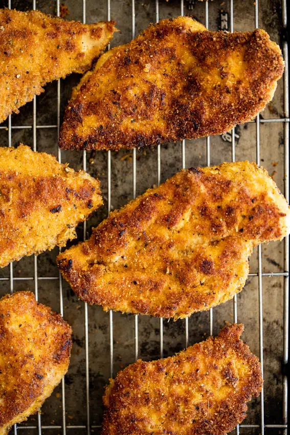 Crispy chicken basil pasta