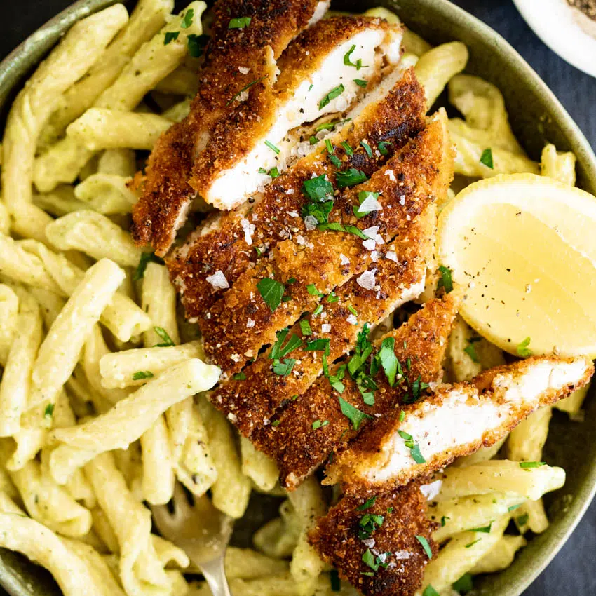 Crispy chicken basil pasta