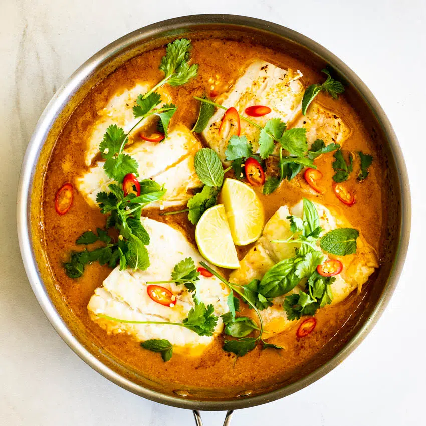 Thai red fish curry
